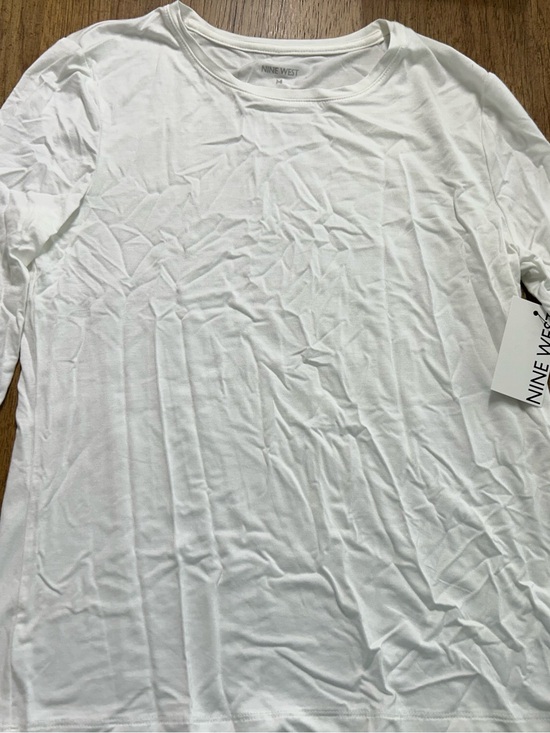 Nine West Tops - Nine West Women’s White Crew Neck Shirt